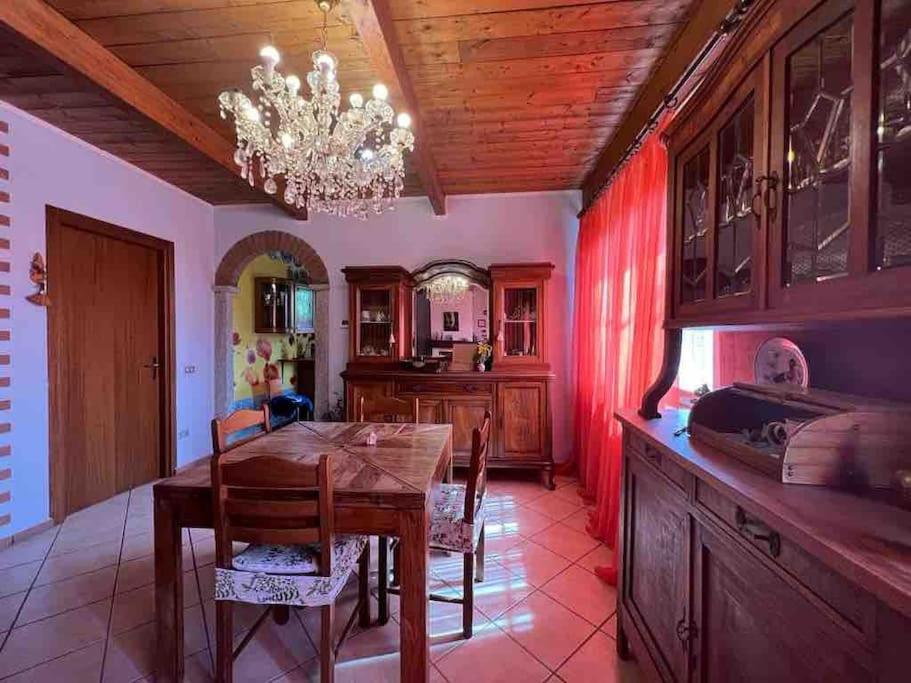 Апартаменти Un Bell Incontro Borgo Ticino Екстер'єр фото
